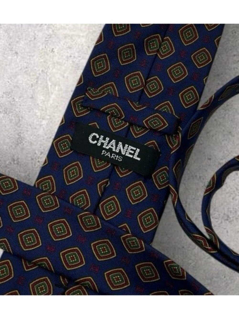 CHANEL VINTAGE Silk Tie ITALY Blue Burgundy Geometric Monogram Logo W:3.2" EUC - Picture 2 of 6